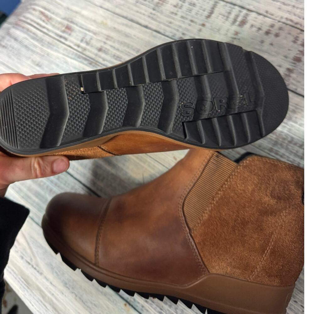 Sorel Evie II Chelsea Boots Waterproof Suede & Leather Camel Brown 7.5 - Picture 3 of 5